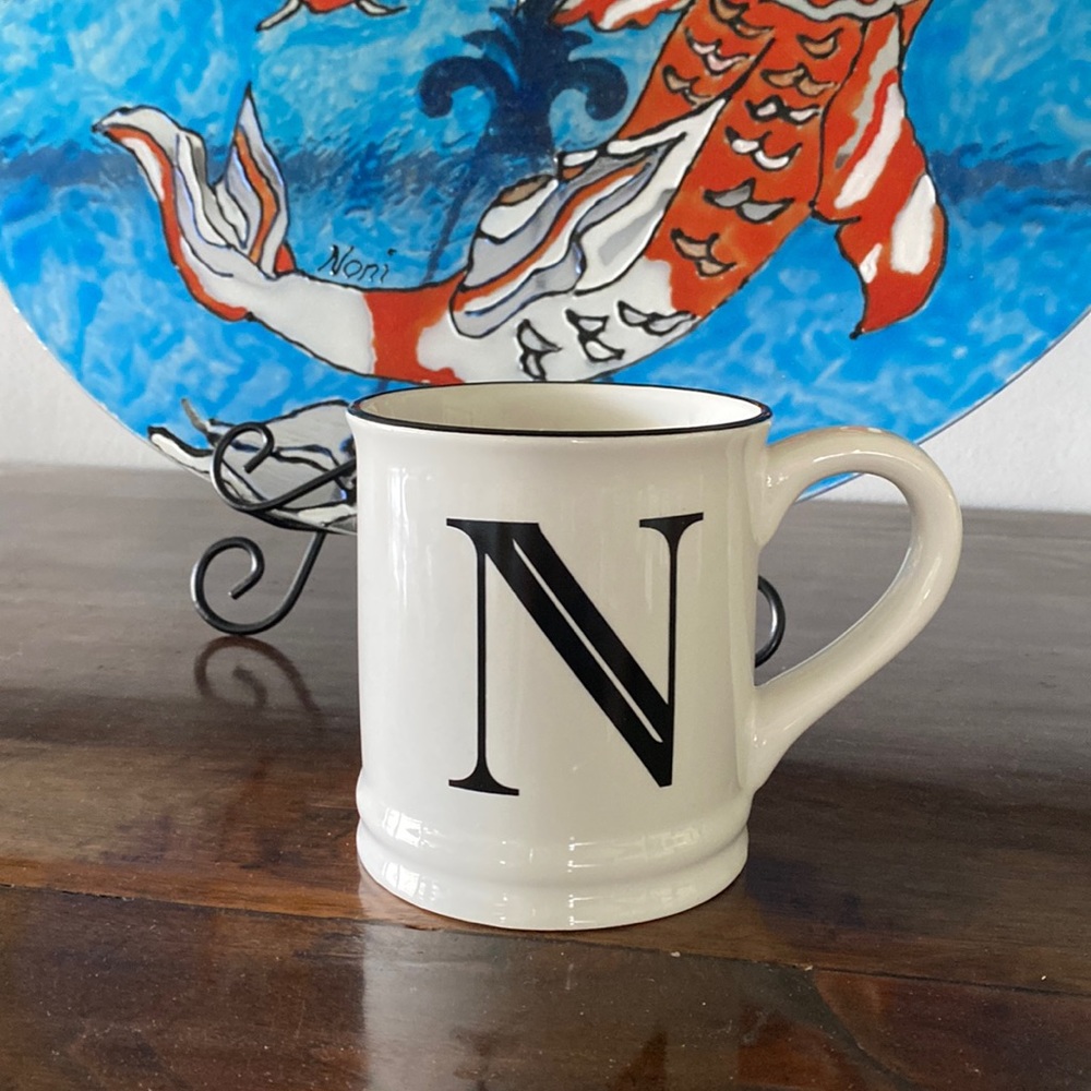 Large porcelain 16 oz cup mug initial N